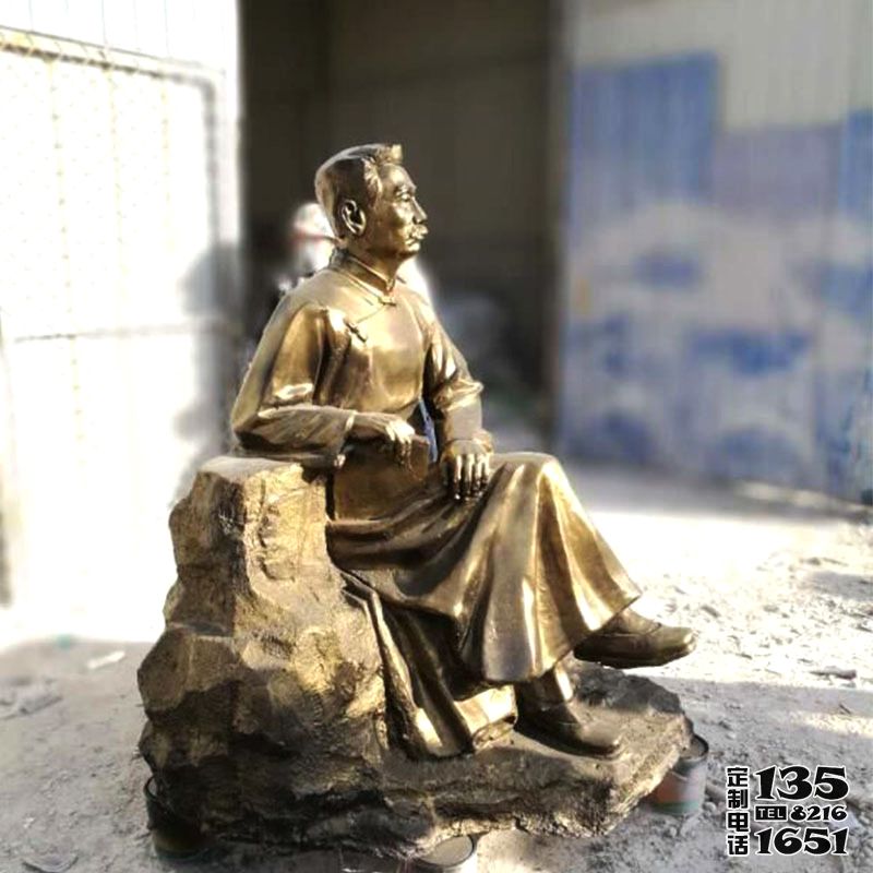 公園景區玻璃鋼仿銅坐著的魯迅雕塑 公園景區玻璃鋼仿銅坐著的魯迅雕塑